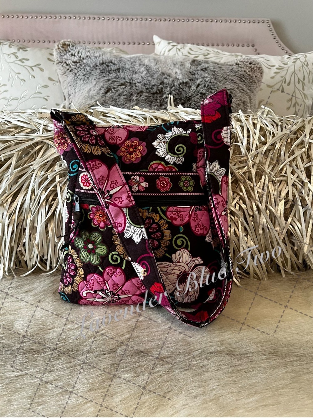 Vintage VERA BRADLEY Mod Floral Pink 2007 Hipster Paisley Brown USA Crossbody